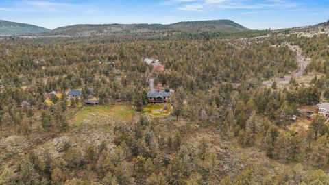 Tiny photo for 6447 Jake Road, Klamath Falls, OR 97601 (MLS # 220215605)