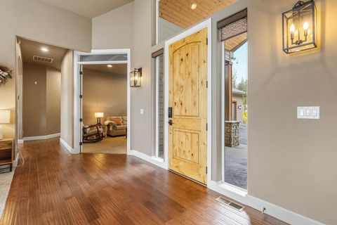 Tiny photo for 6447 Jake Road, Klamath Falls, OR 97601 (MLS # 220215605)