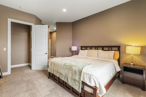 Tiny photo for 6447 Jake Road, Klamath Falls, OR 97601 (MLS # 220215605)