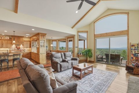 Tiny photo for 10151 Sundance Ridge Loop, Redmond, OR 97756 (MLS # 220219923)