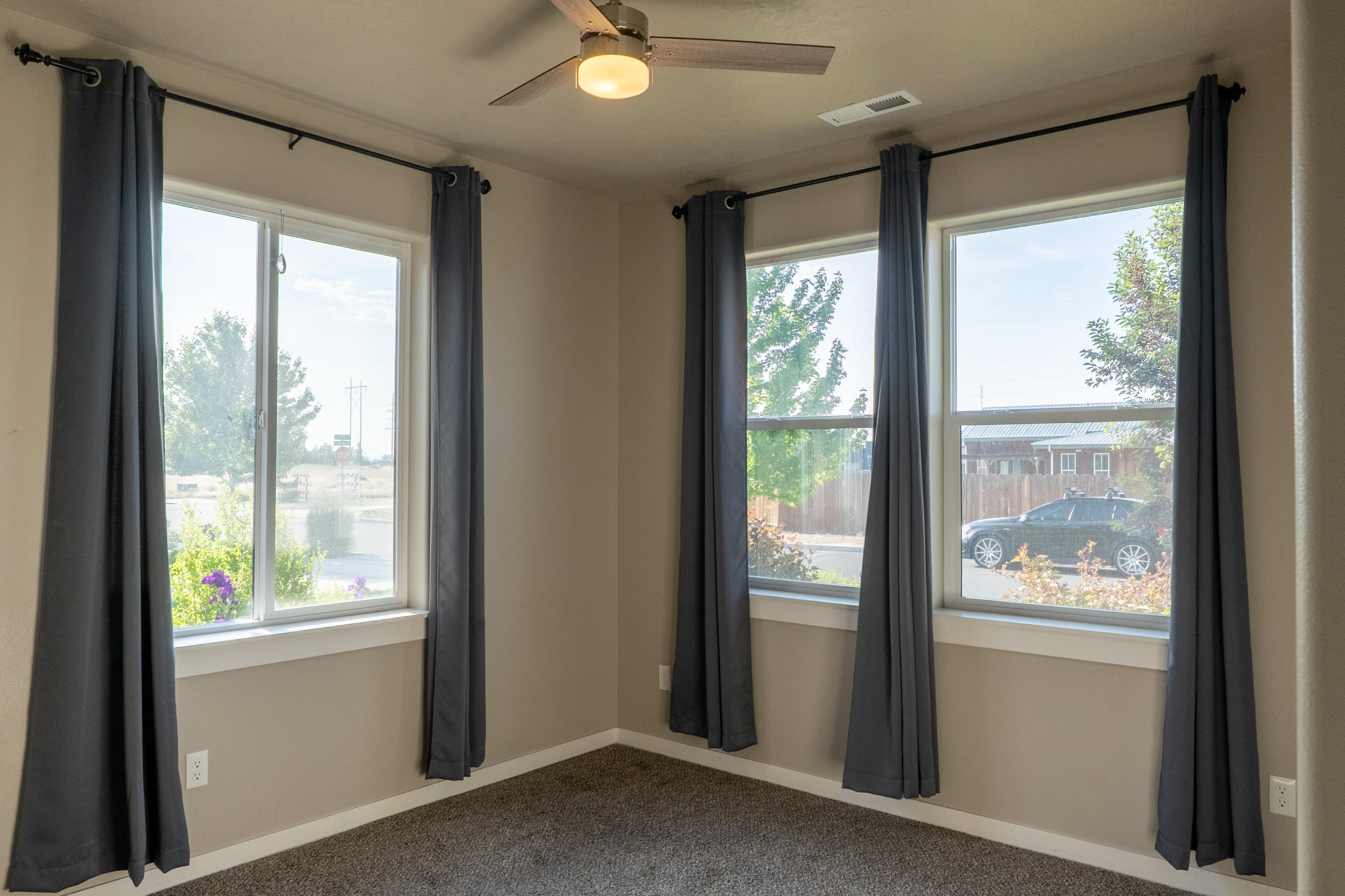 Obsidian Trails - Residential