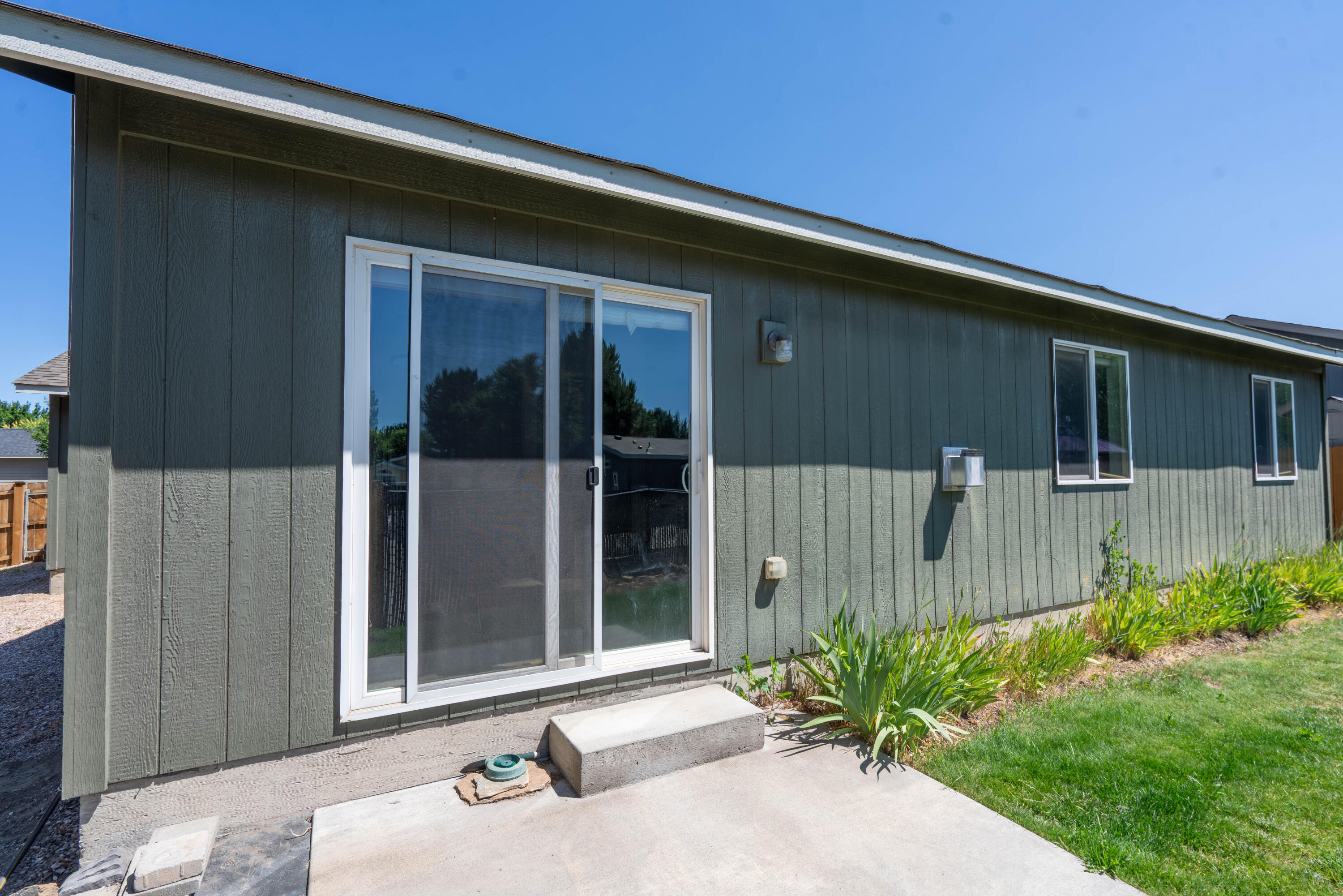 Julina Park - Residential