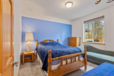 Tiny photo for 15924 Jackpine Road, La Pine, OR 97739 (MLS # 220212534)