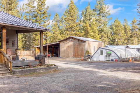 Tiny photo for 15924 Jackpine Road, La Pine, OR 97739 (MLS # 220212534)