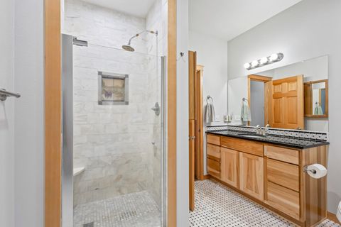 Tiny photo for 15924 Jackpine Road, La Pine, OR 97739 (MLS # 220212534)