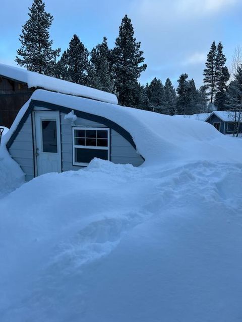 Tiny photo for 15924 Jackpine Road, La Pine, OR 97739 (MLS # 220212534)