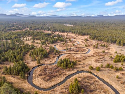 Tiny photo for 15924 Jackpine Road, La Pine, OR 97739 (MLS # 220212534)