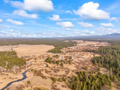 Tiny photo for 15924 Jackpine Road, La Pine, OR 97739 (MLS # 220212534)