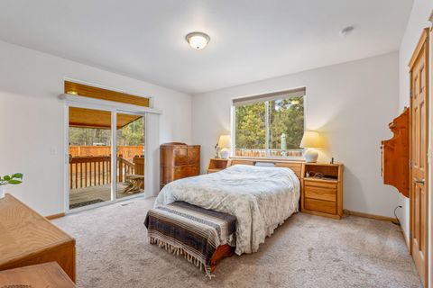 Tiny photo for 15924 Jackpine Road, La Pine, OR 97739 (MLS # 220212534)