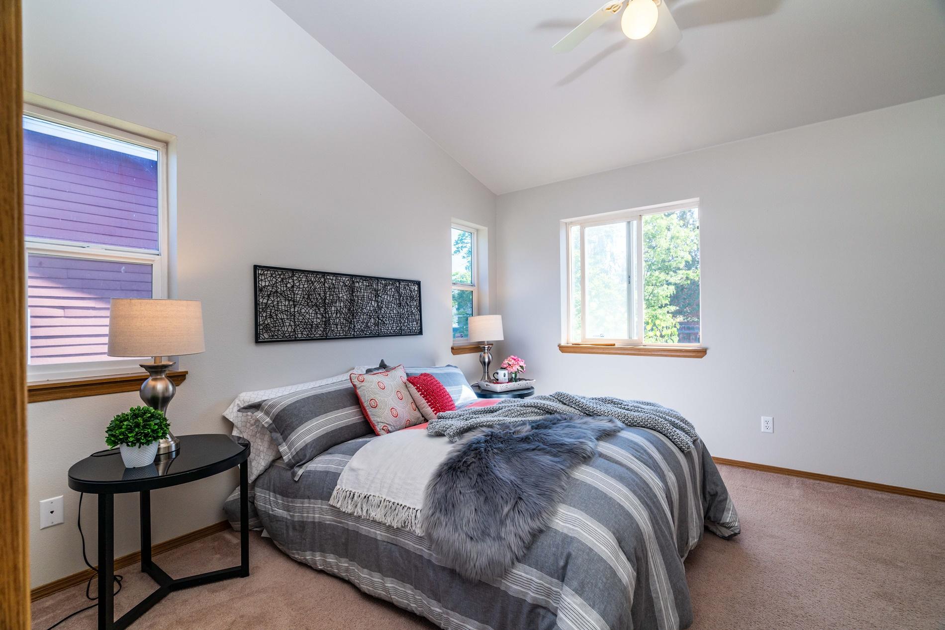 Cascade Peaks - Residential