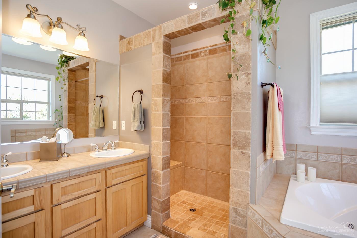 Cascade View Estates - Residential