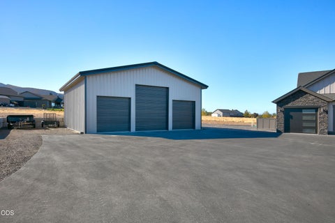Tiny photo for 6949 SW Mill Iron Circle, Powell Butte, OR 97753 (MLS # 220229491)