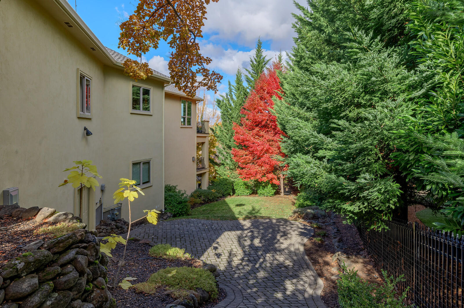 Crystal Heights Phases I &II - Residential