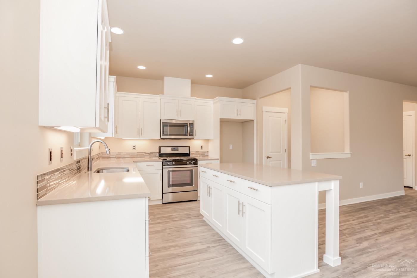 McCall Landing - Residential