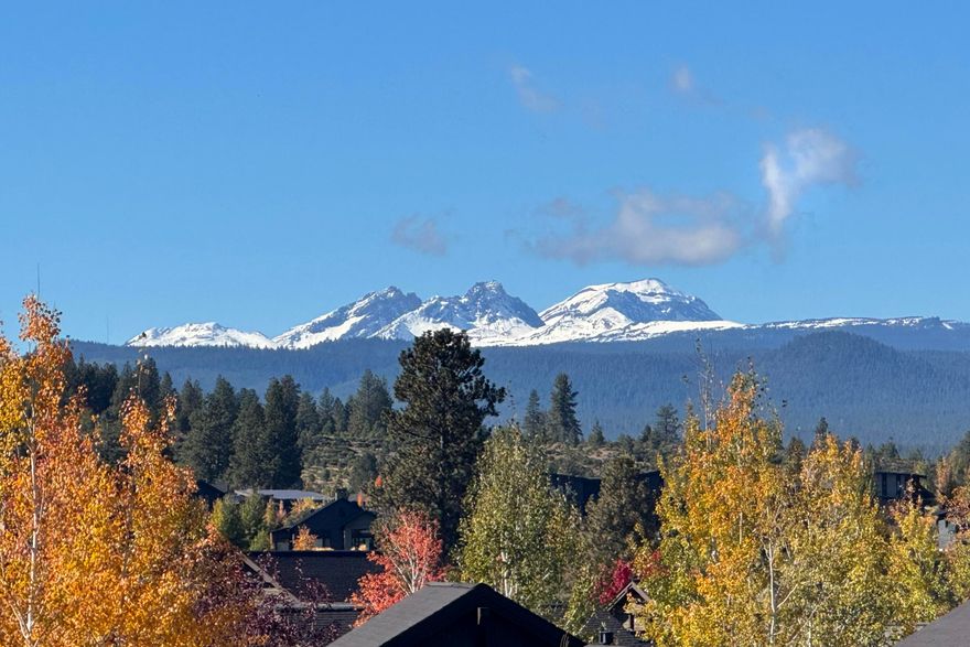 Live the Tetherow lifestyle surrounded by Bend's best recreation, dining, and amenities. Positioned on an elevated setting, this 0.21-acre homesite offers beautiful Cascade Mountain views and a striking natural rock outcropping as its backdrop. One of the few remaining opportunities to build your dream home in award-winning Tetherow Resort, this lot captures the essence of Central Oregon living—where adventure, comfort, and community come together. Enjoy world-class golf, on-site restaurants, fitness center, pool, and miles of trails, with Mt. Bachelor, the Deschutes River, and downtown Bend just minutes away. Floorplans available to illustrate a home's layout and possibilities.