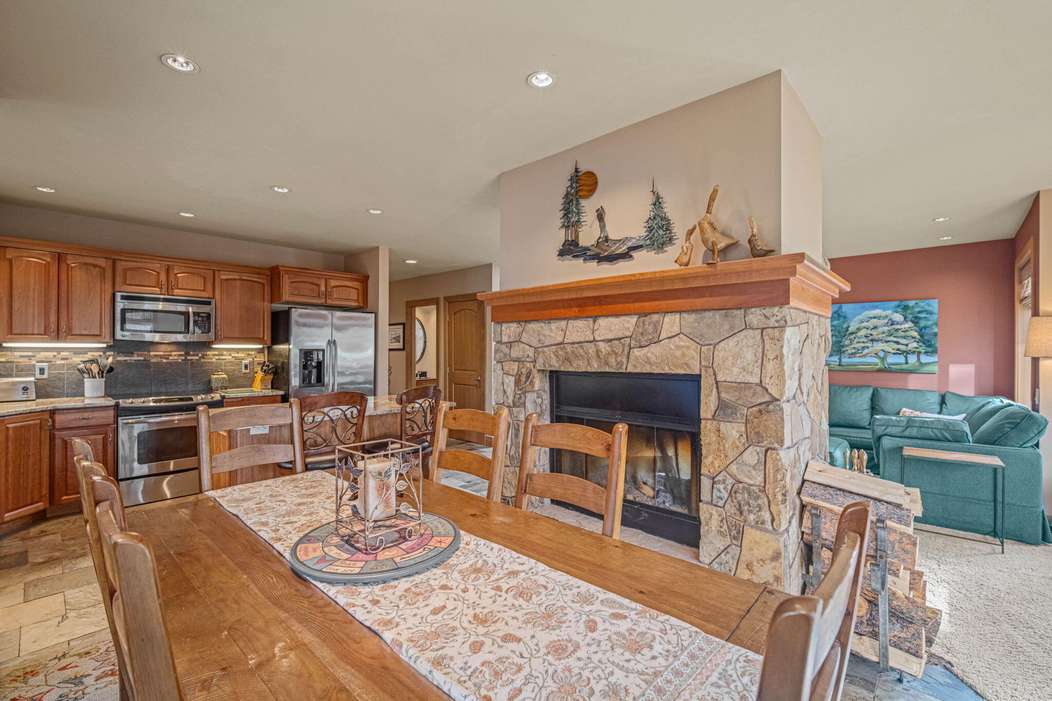 57985 Silver Fir Circle 2