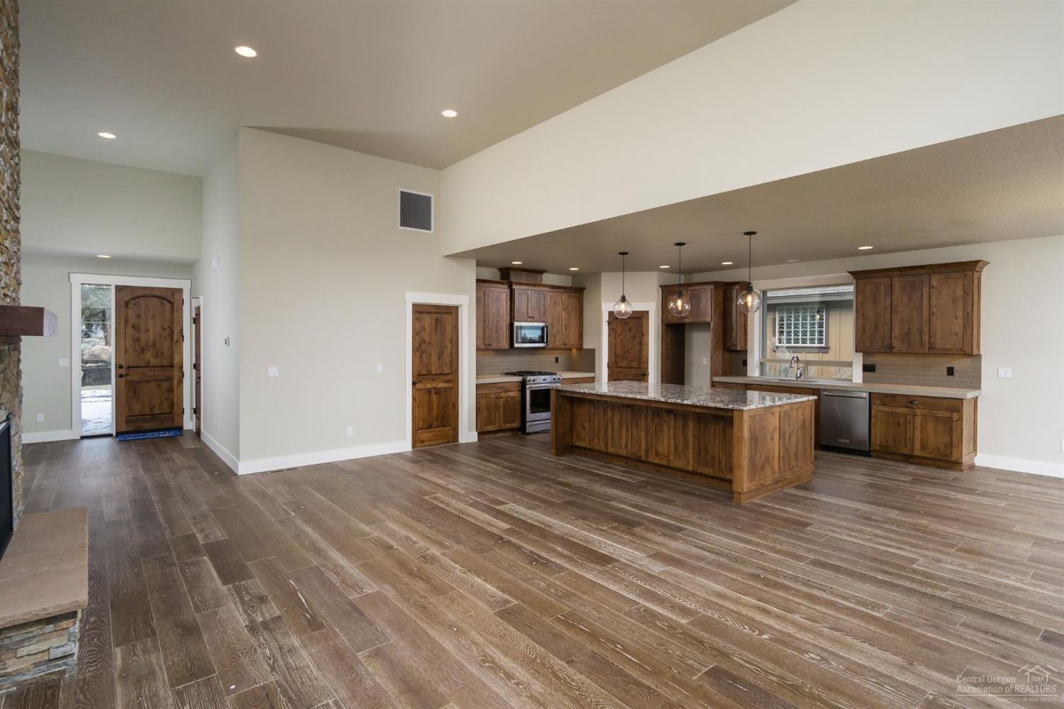 Eagle Crest - Residential