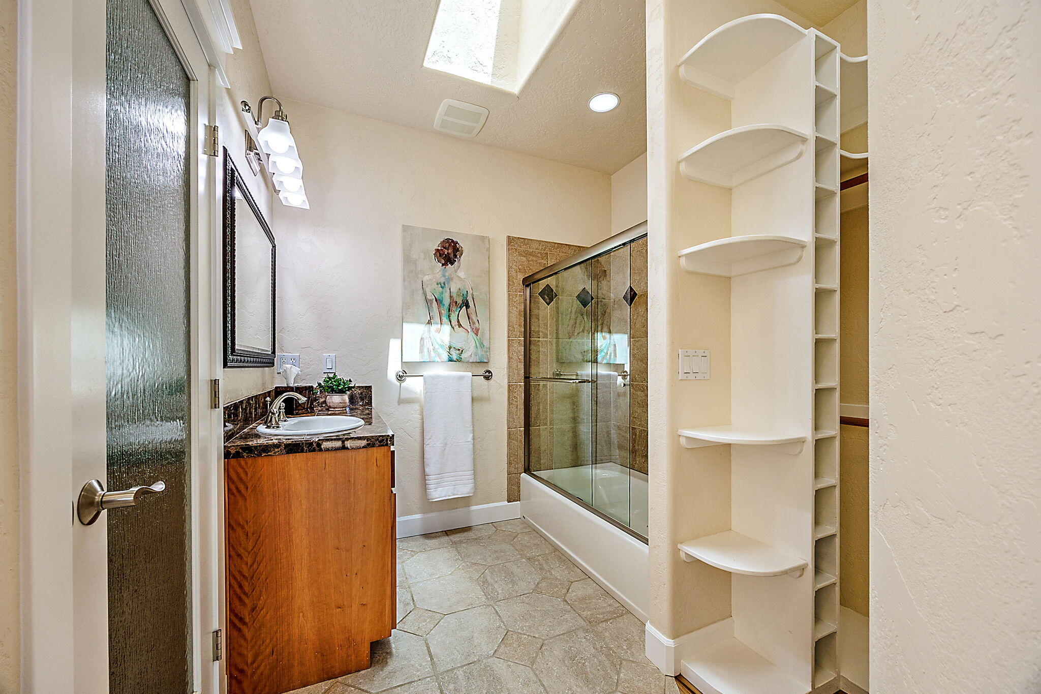 Eleven-eighty Orchard Tract - Residential