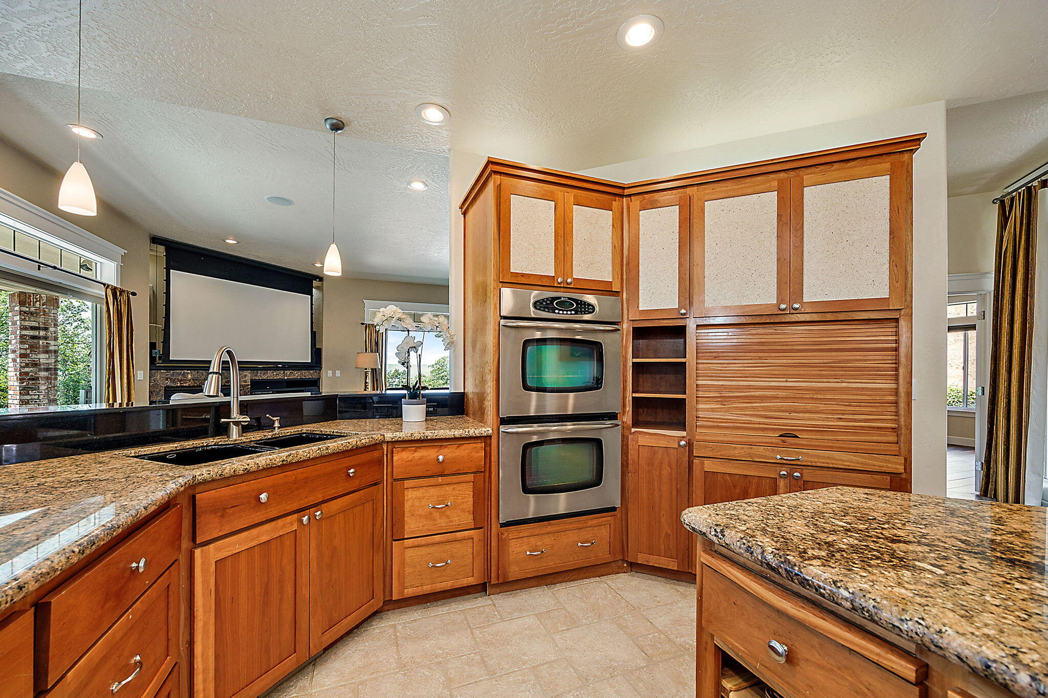 Eleven-eighty Orchard Tract - Residential