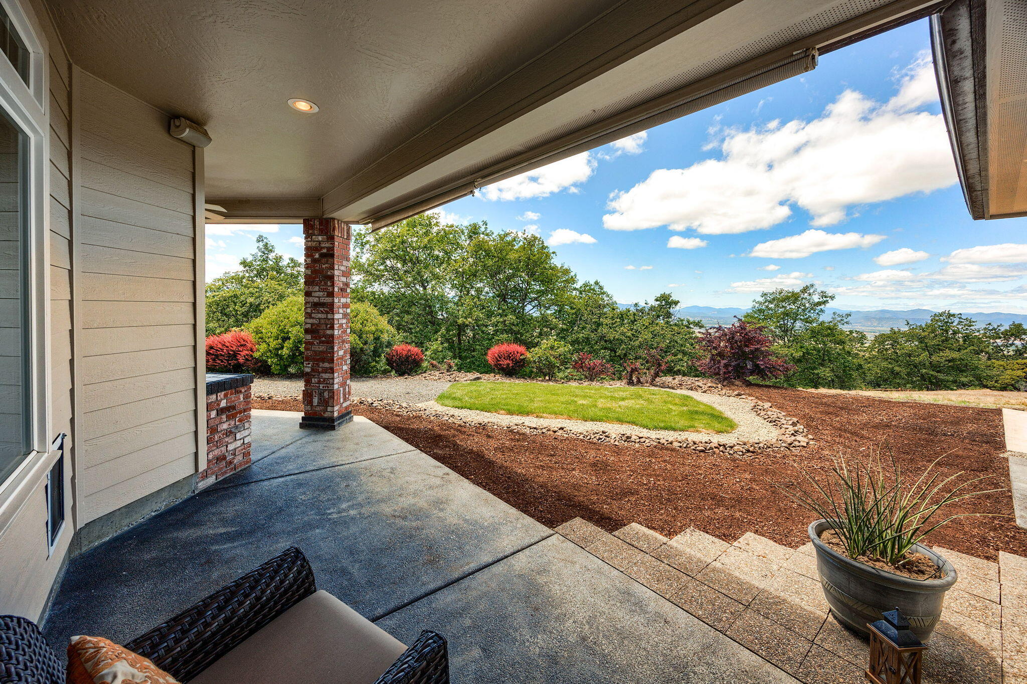 Eleven-eighty Orchard Tract - Residential