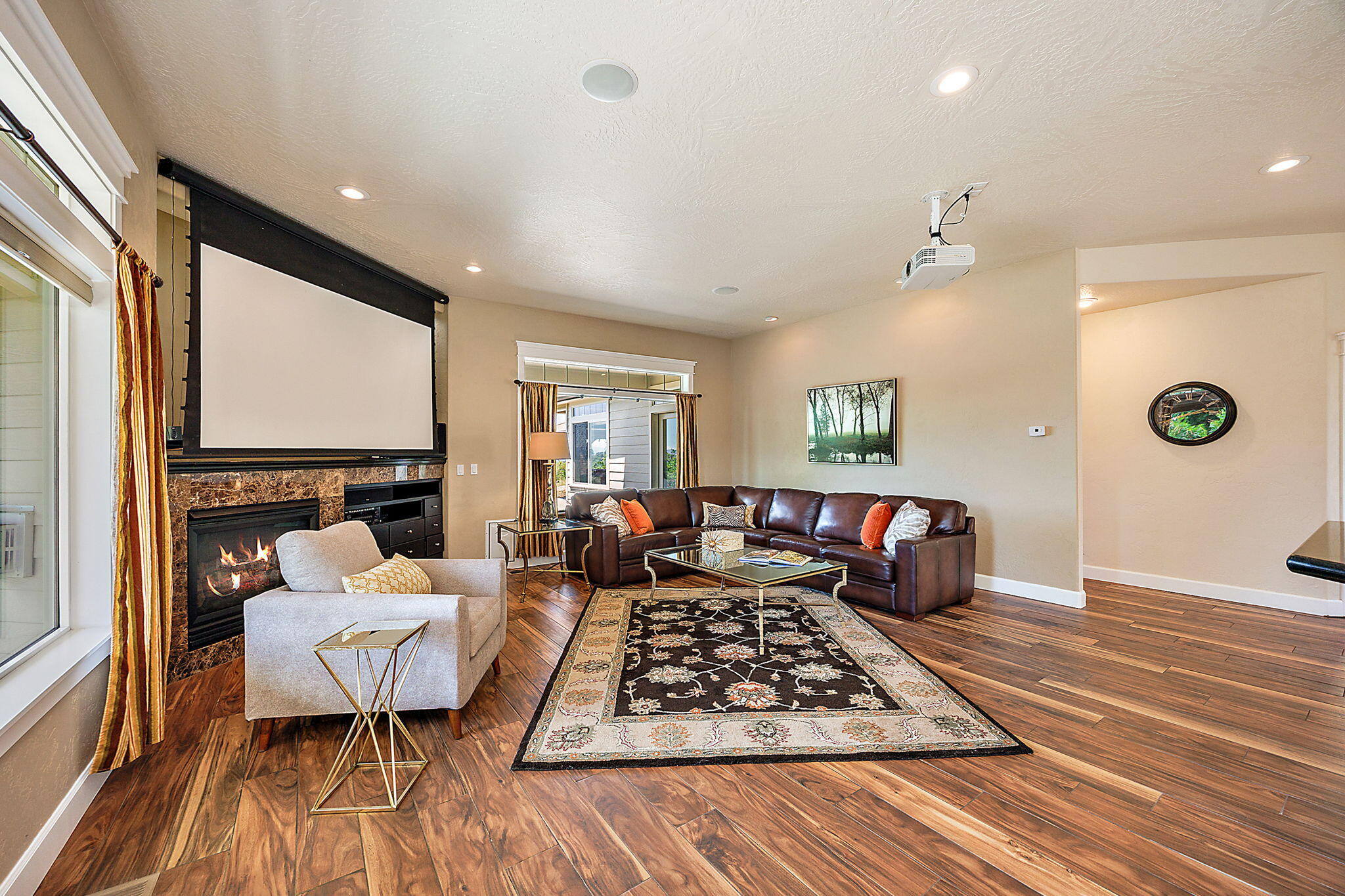 Eleven-eighty Orchard Tract - Residential