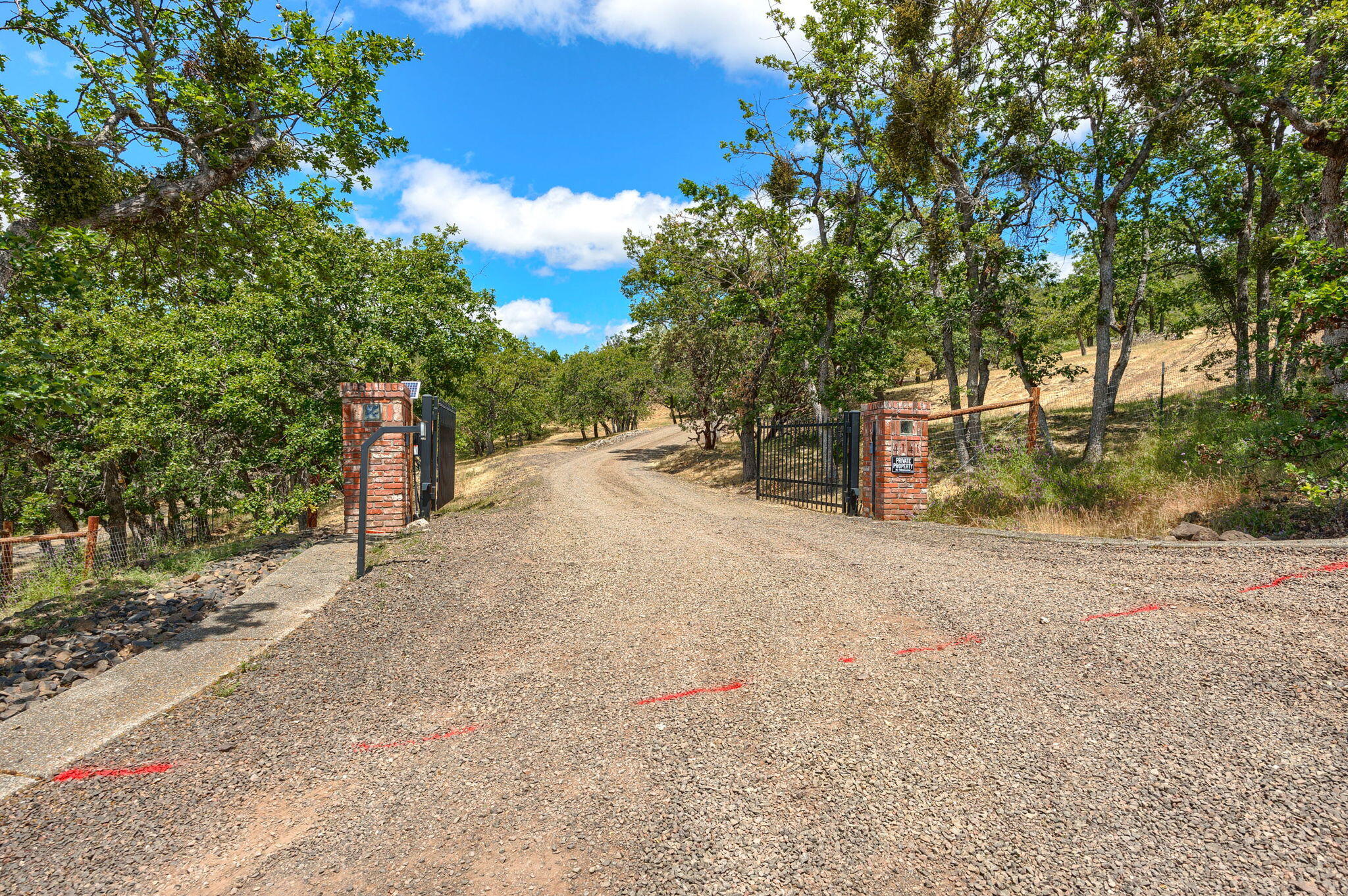 Eleven-eighty Orchard Tract - Residential