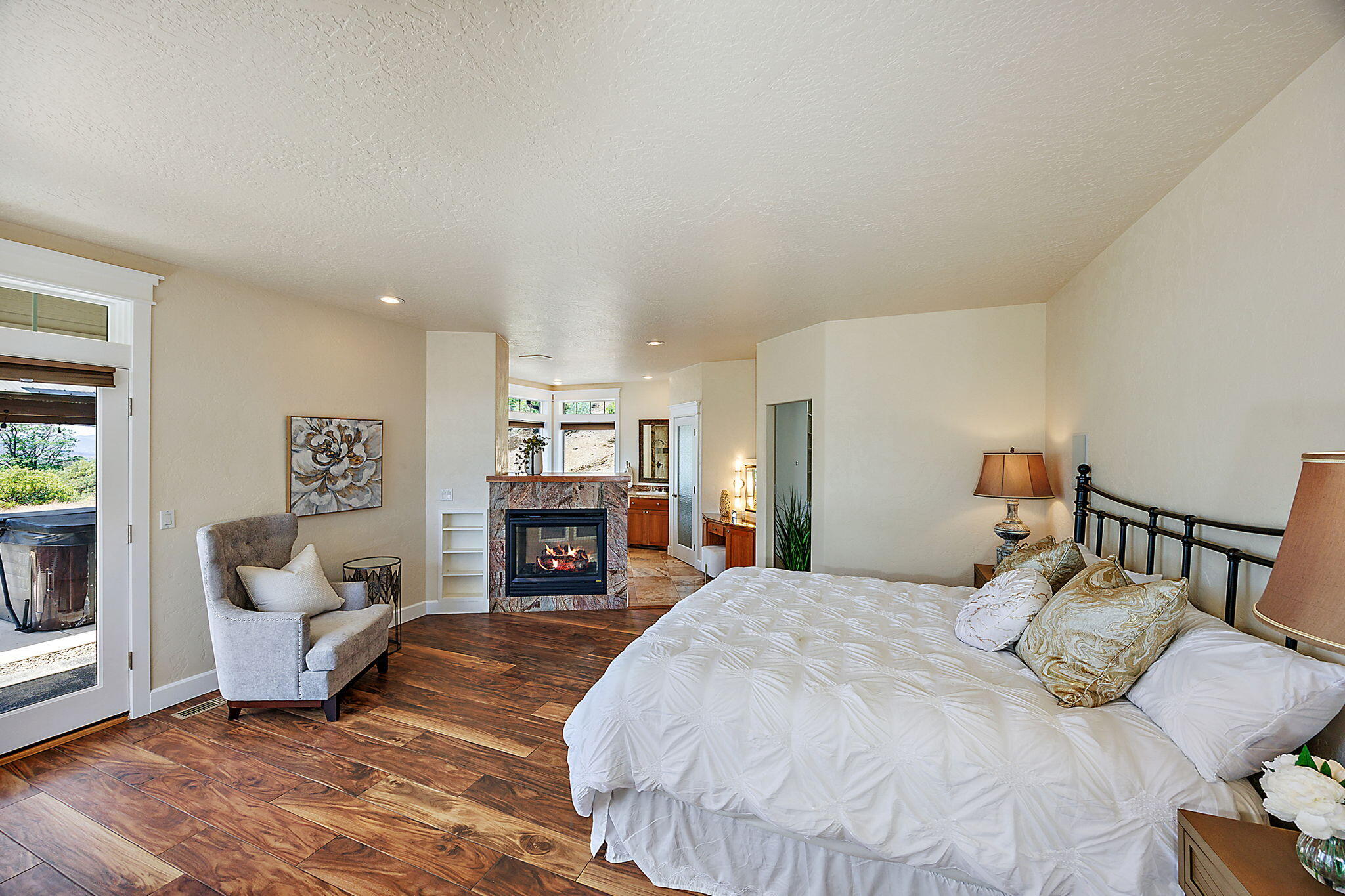 Eleven-eighty Orchard Tract - Residential