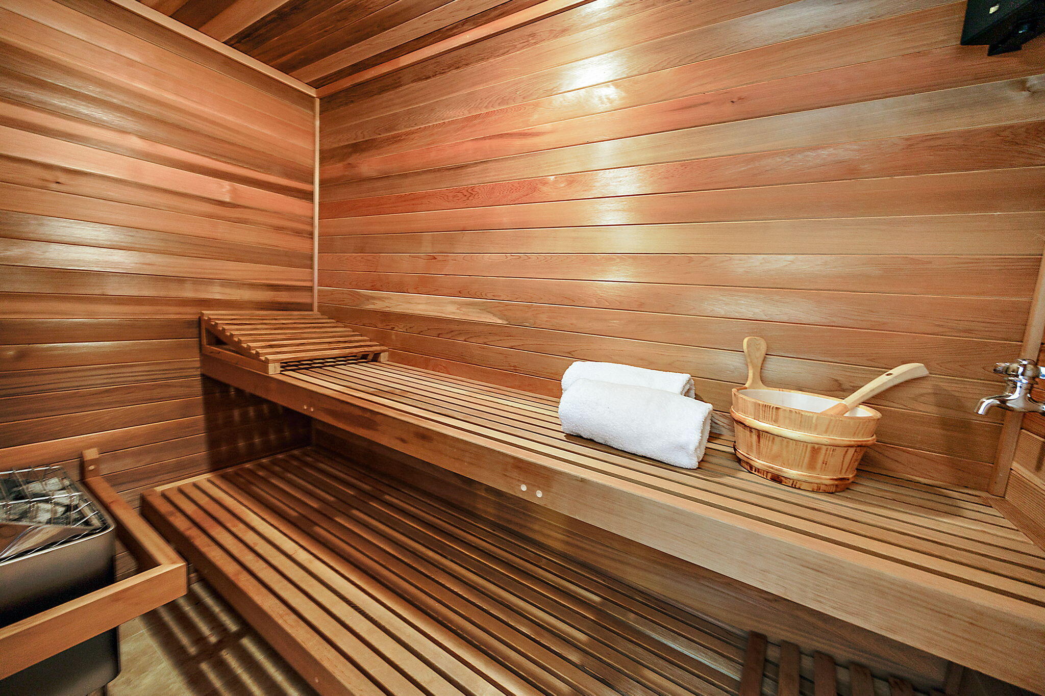 Eleven-eighty Orchard Tract - Residential