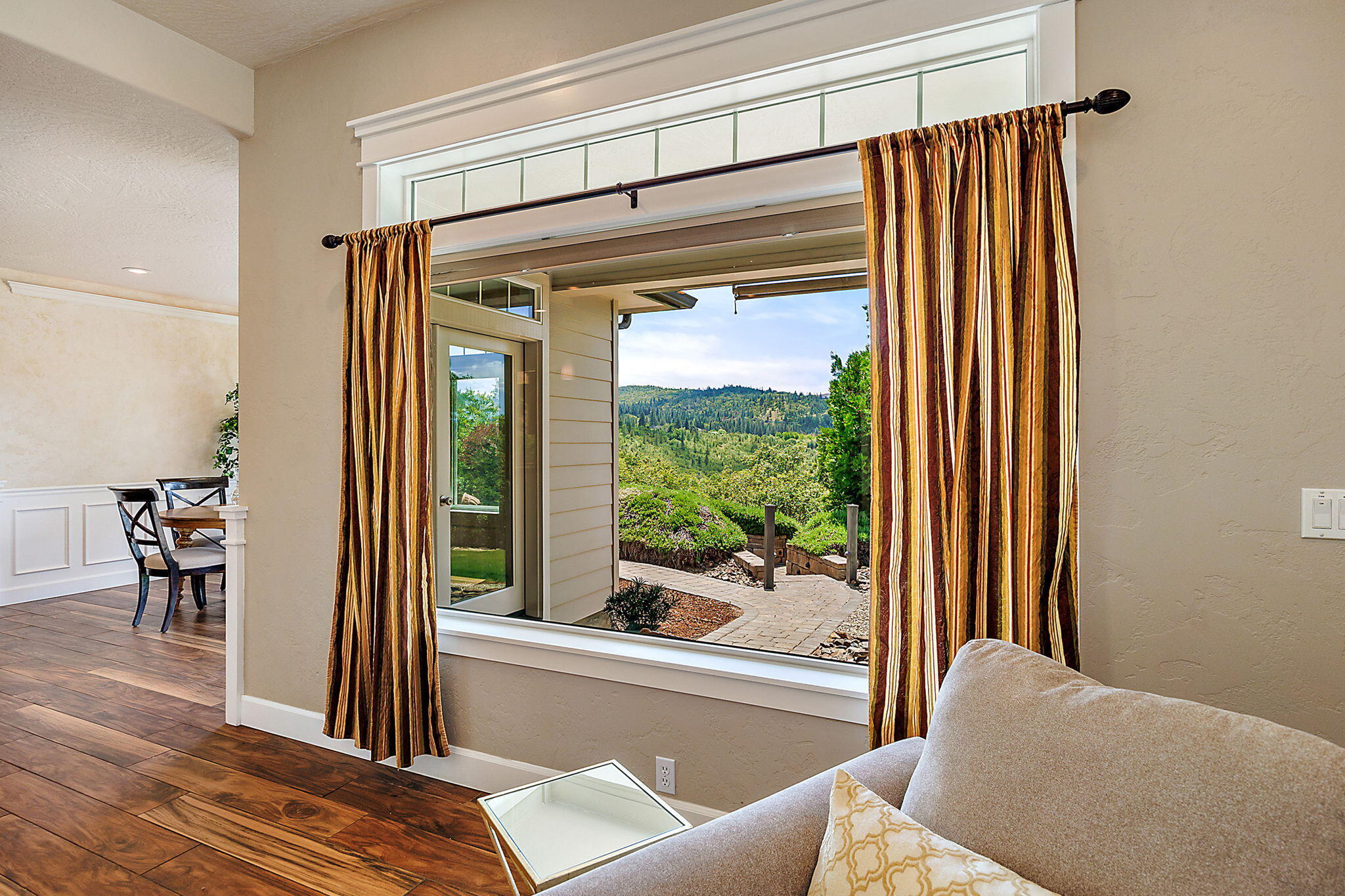 Eleven-eighty Orchard Tract - Residential