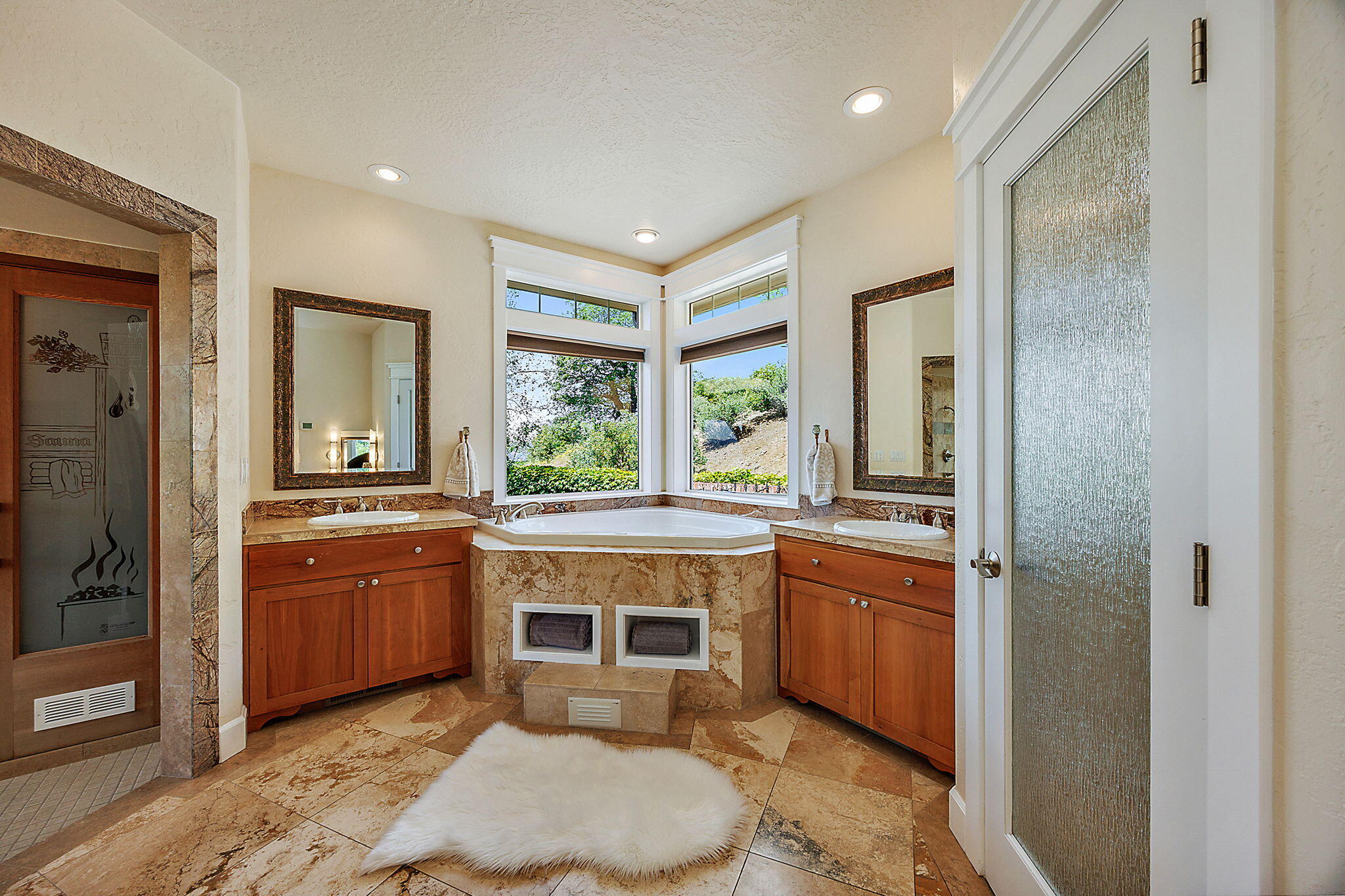 Eleven-eighty Orchard Tract - Residential