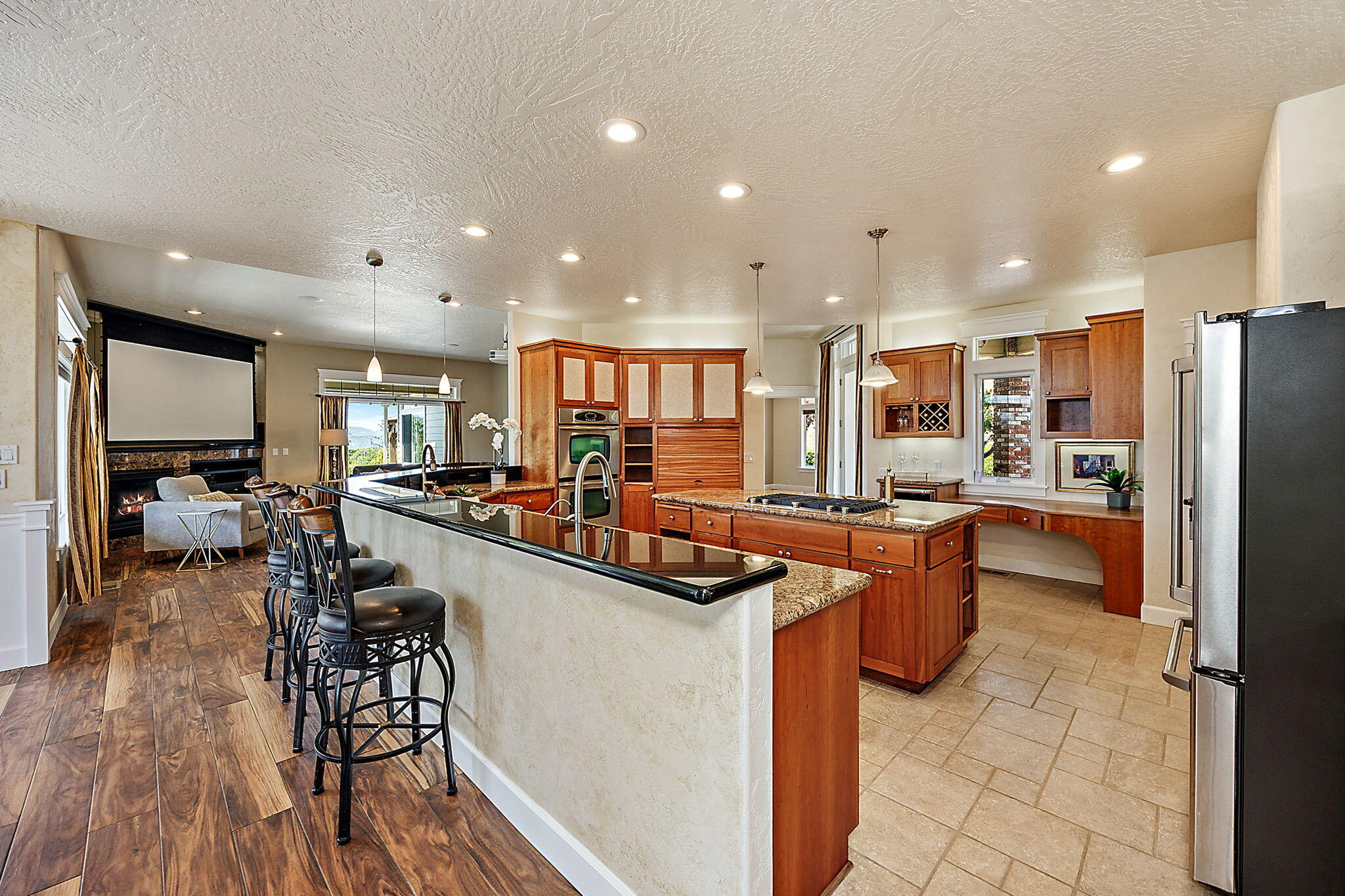 Eleven-eighty Orchard Tract - Residential