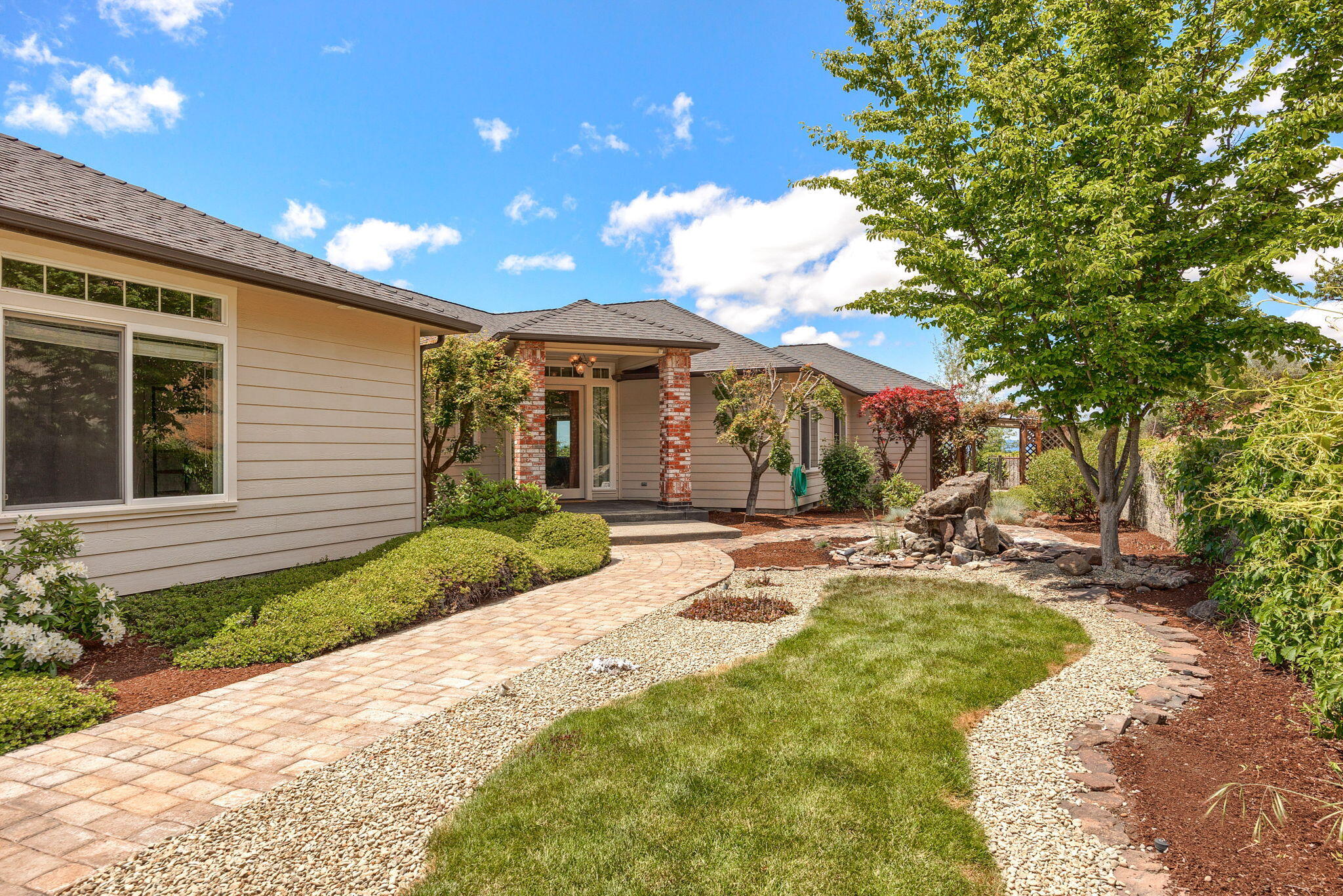 Eleven-eighty Orchard Tract - Residential