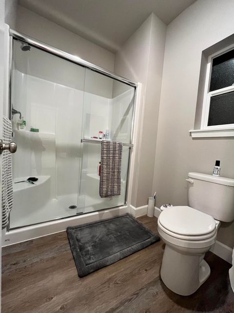 Tiny photo for 335 NW Par Avenue, Madras, OR 97741 (MLS # 220213121)