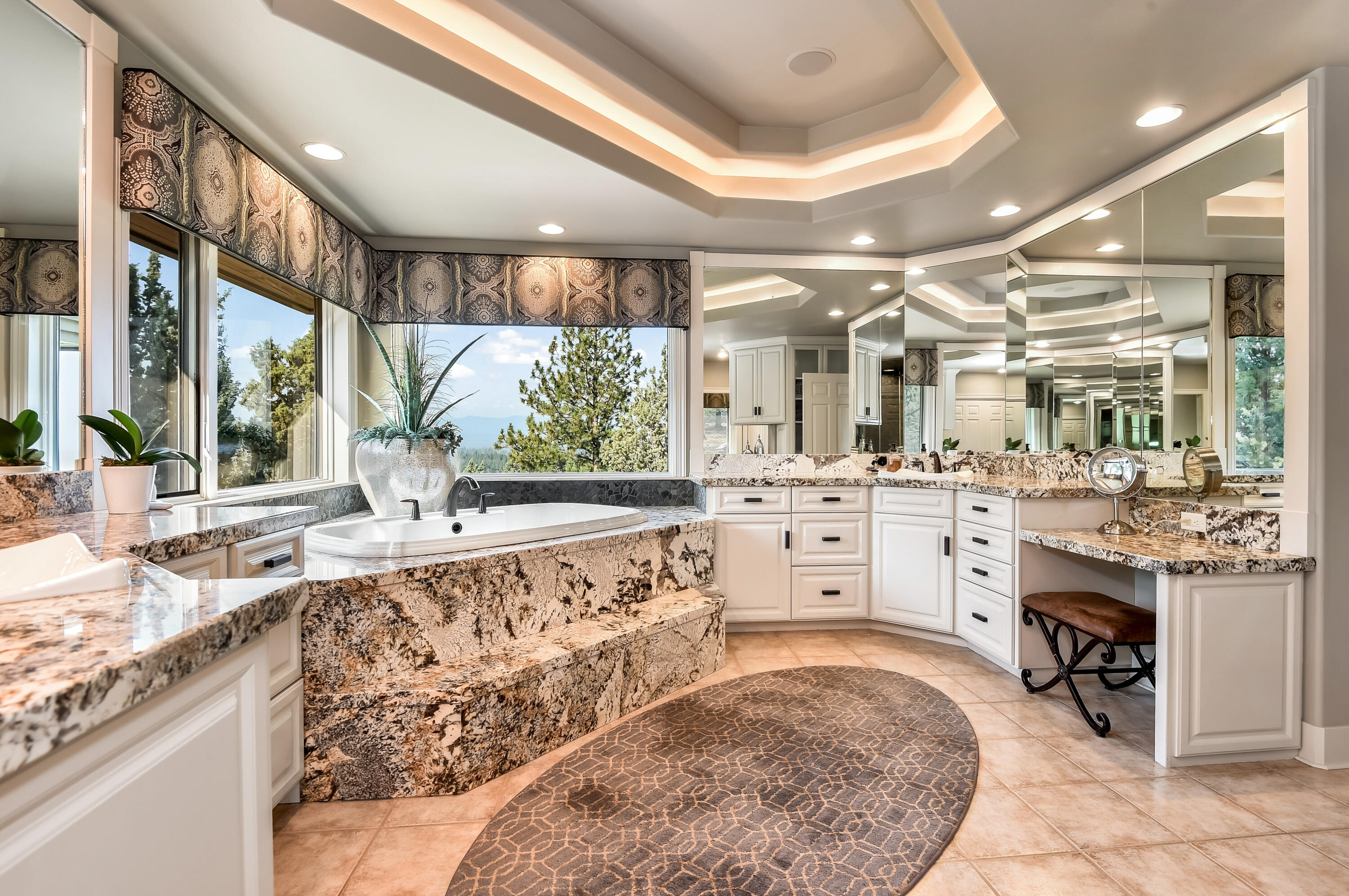 Awbrey Butte - Residential