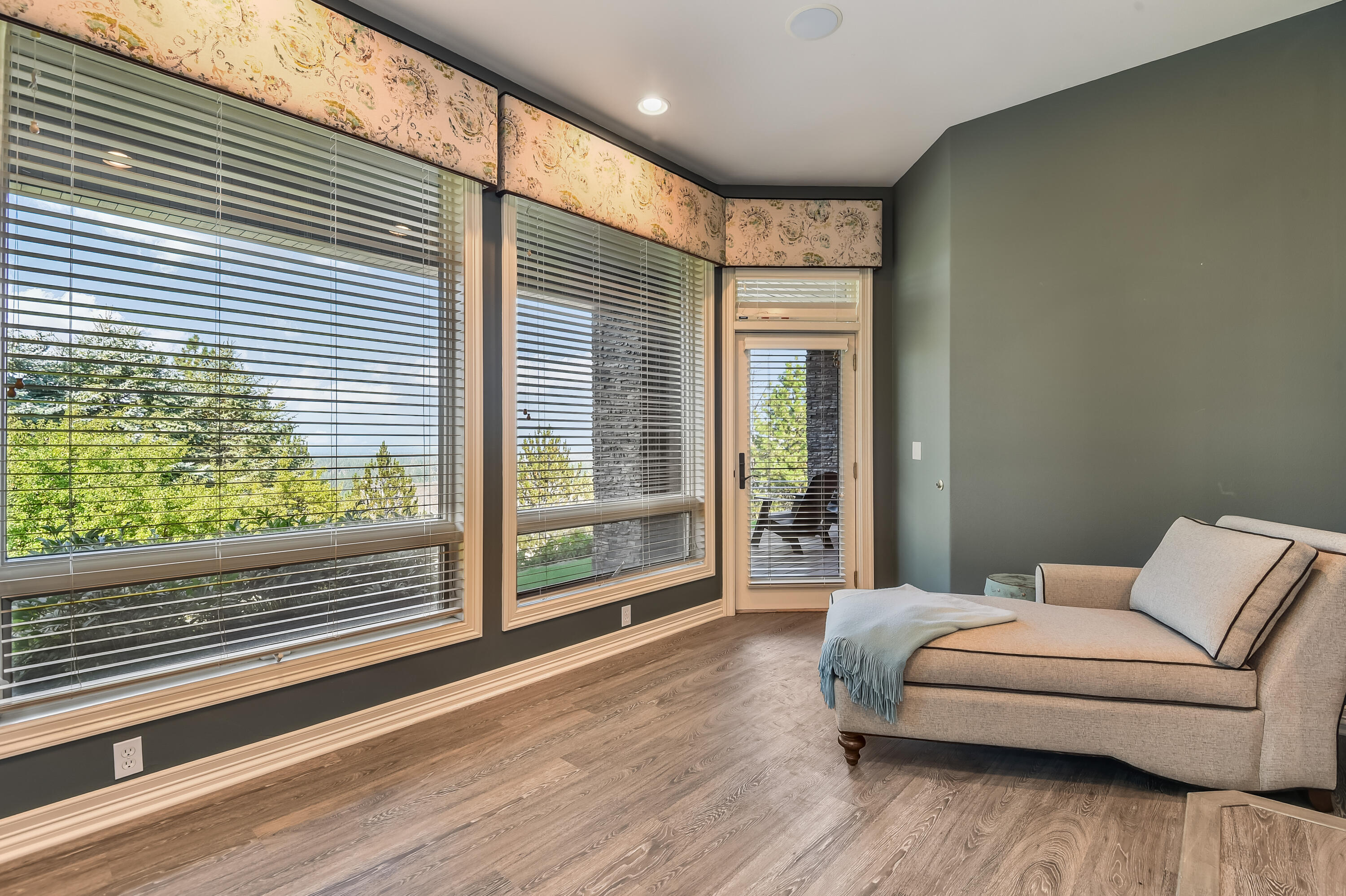 Awbrey Butte - Residential