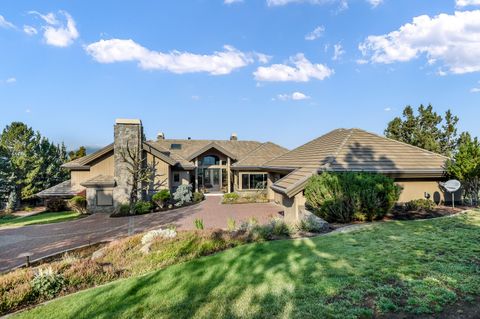 2806 NW Nightfall Circle Bend OR 97703