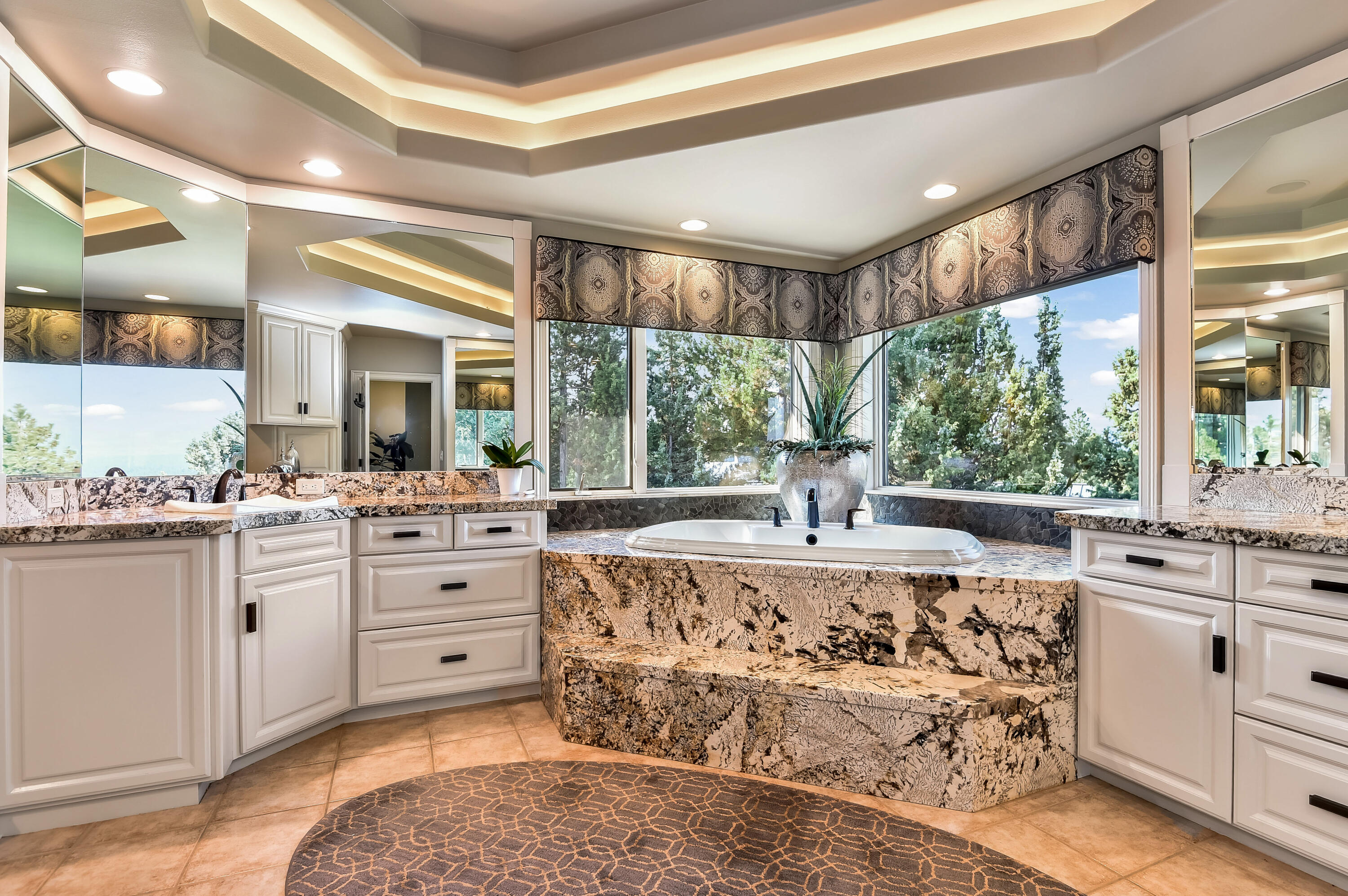 Awbrey Butte - Residential