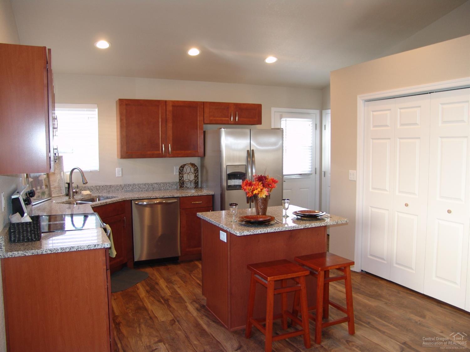 Huntington Meadows - Residential