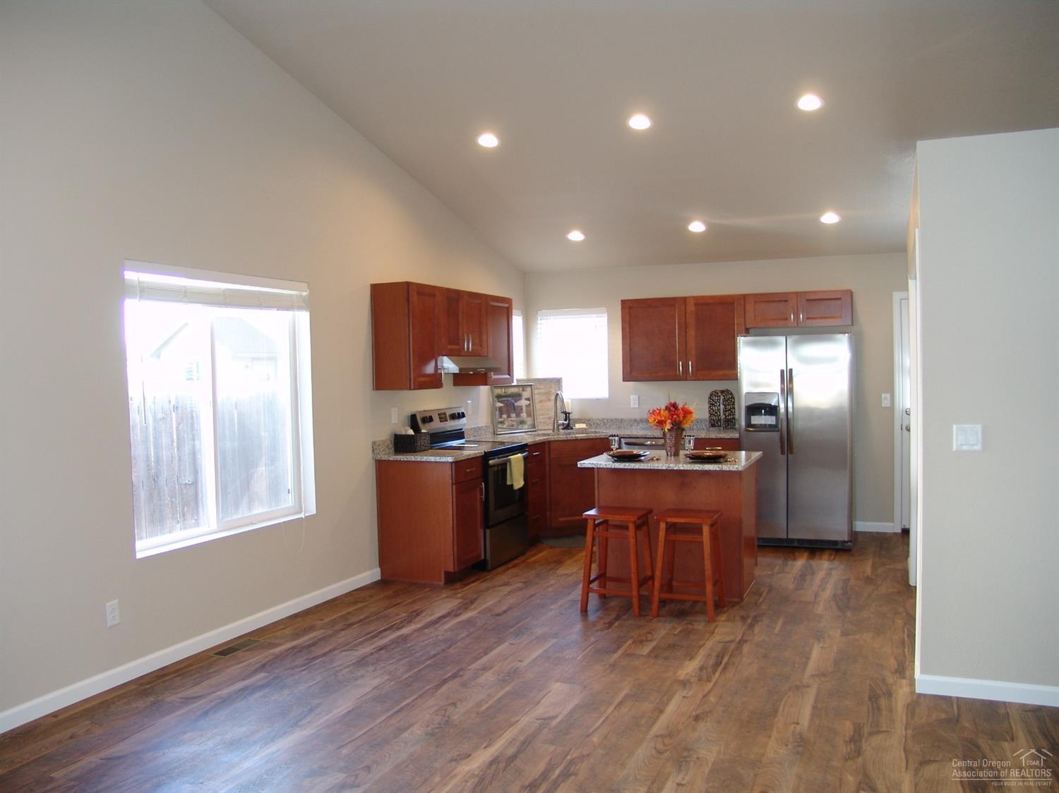 Huntington Meadows - Residential