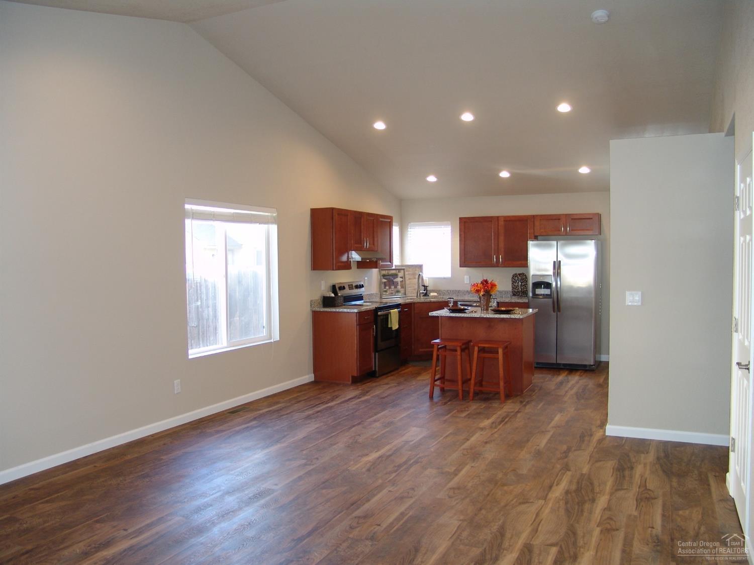 Huntington Meadows - Residential