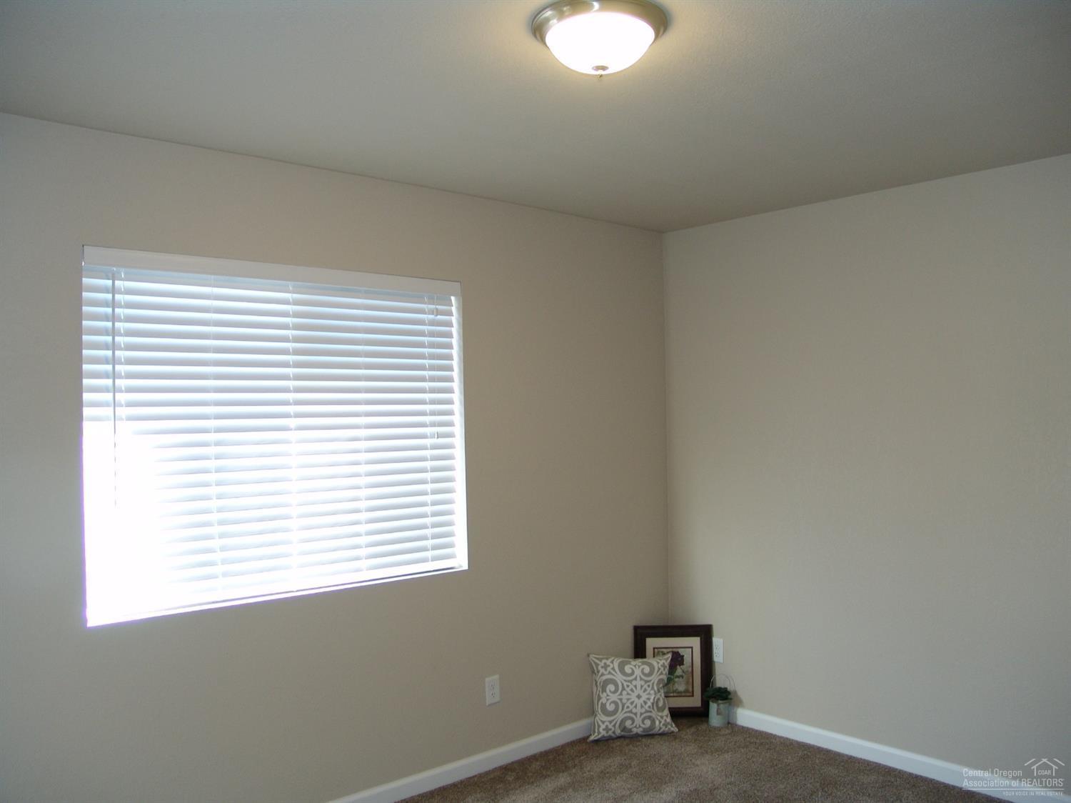 Huntington Meadows - Residential