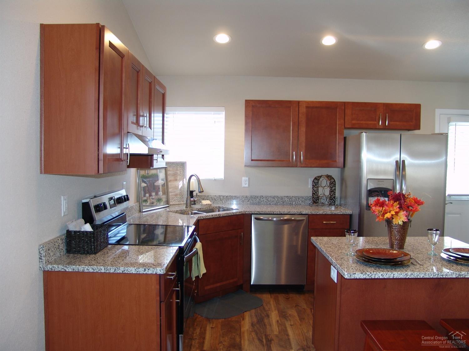 Huntington Meadows - Residential