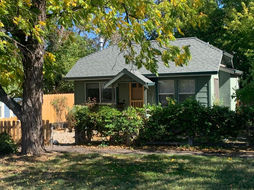 Nicely updated Home in Ashland with lots of built in charm and walking distance to downtown and the historic district.  Perfect for the young family or first time buyer. Recently updated windows allowing lots of light to come in the large living room area.. The kitchen is recently updated and includes all appliances and the like new washer and dryer. You will enjoy large and comfortable bedrooms with  private doors to access outside sitting areas. In addition, you will enjoy many new features in the remodeled bathroom. In the backyard you will have a shaded private fenced yard with a large deck for entertaining, along with a custom built chicken coop. ADU potential with an additional 270sf along the side of the backyard. Call to Tour Today !!

OPEN HOUSE Sat 10/2 11-2 pm and Sun. 10/3 11-2 pm.