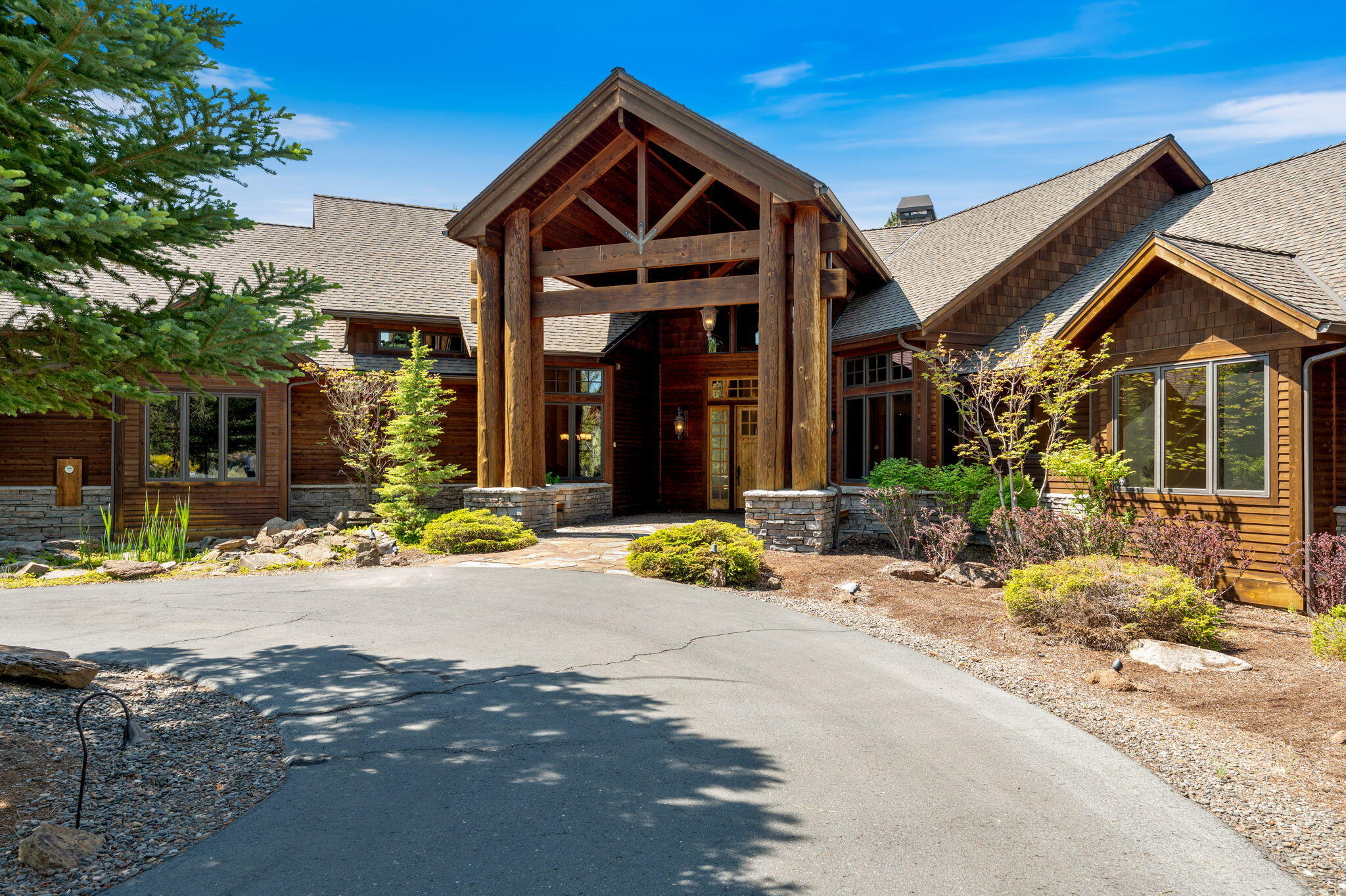 16921 Lady Caroline Drive