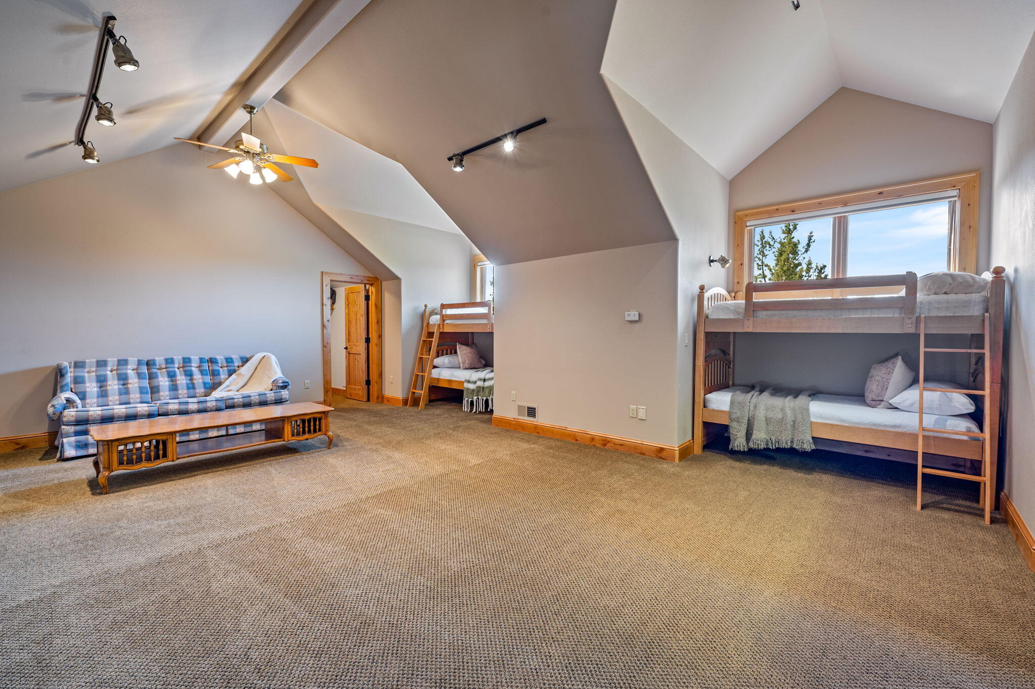 Aspen Lakes Golf Est - Residential