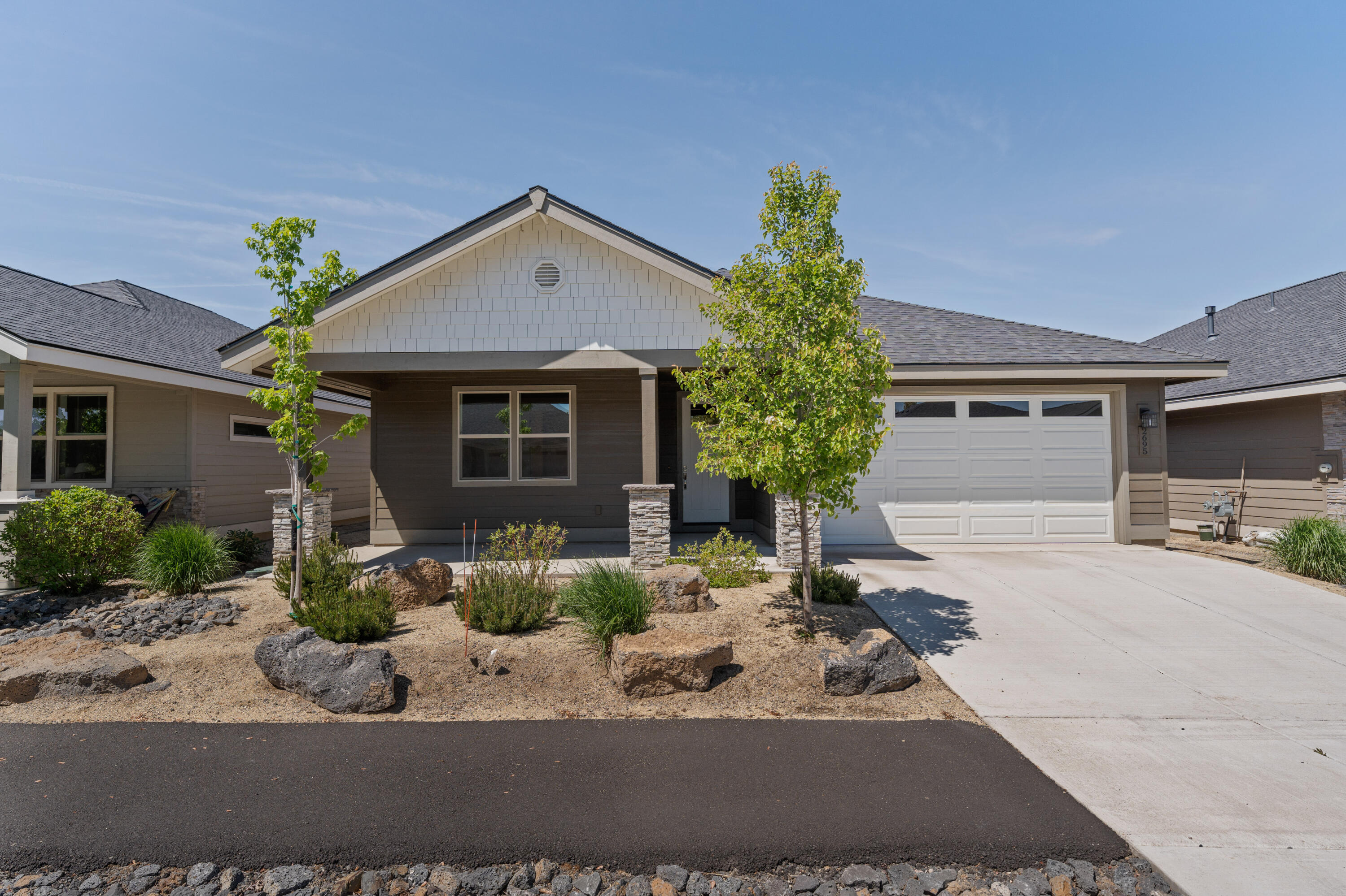 2695 NW 23rd 60