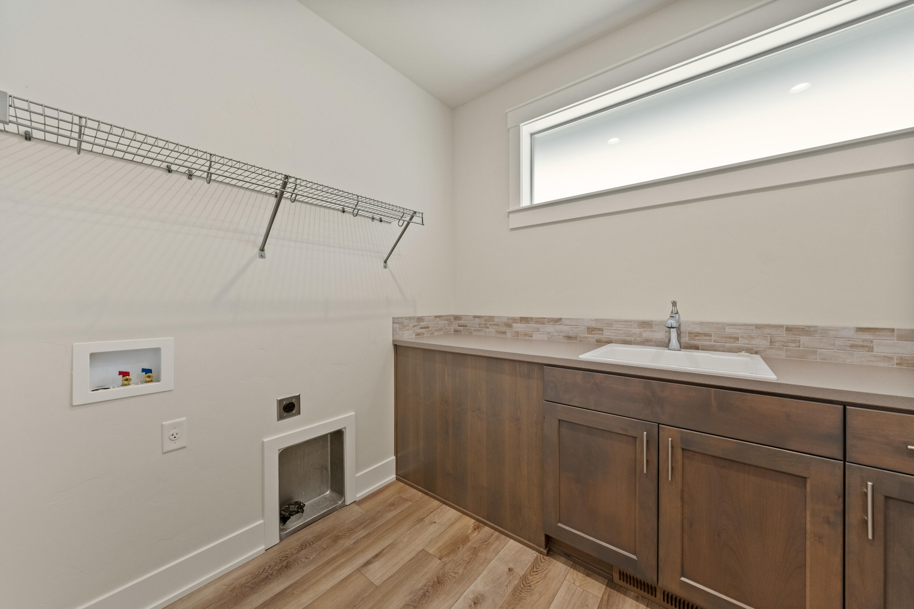 Dry Canyon - Residential