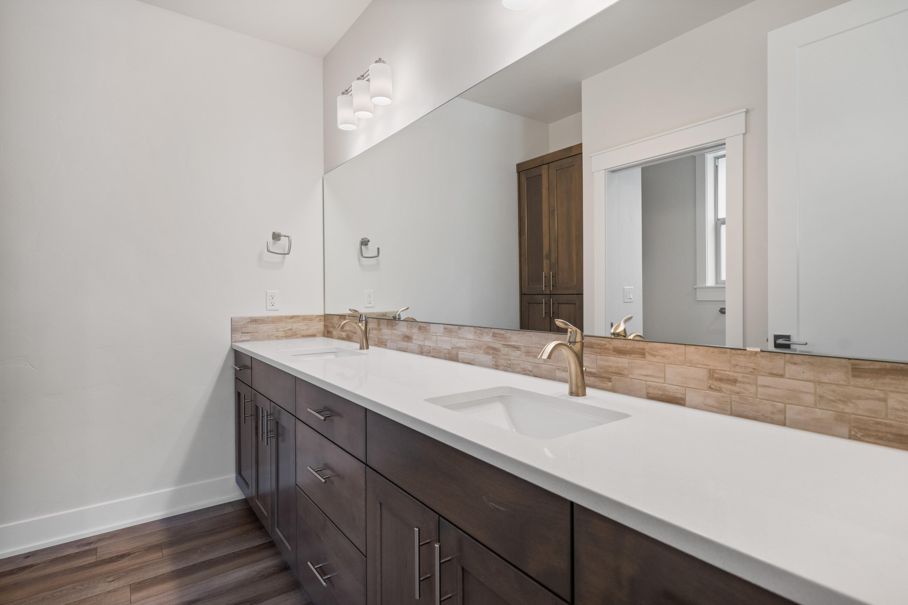 Dry Canyon - Residential