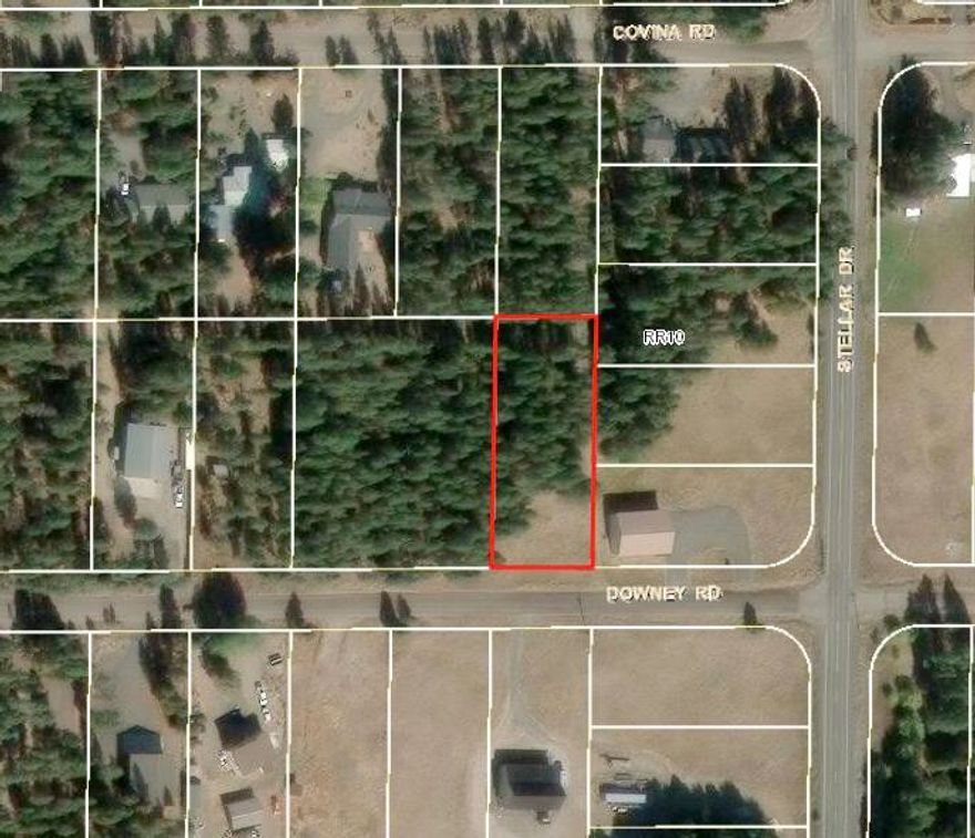 Recreational only 1/2 acre lot tucked between Sunriver Resort and Mt. Bachelor. Excellent location for RV/camping with shopping, dining, and services nearby and easy access to Bend, lakes, the Deschutes River, and all that Central Oregon has to offer!