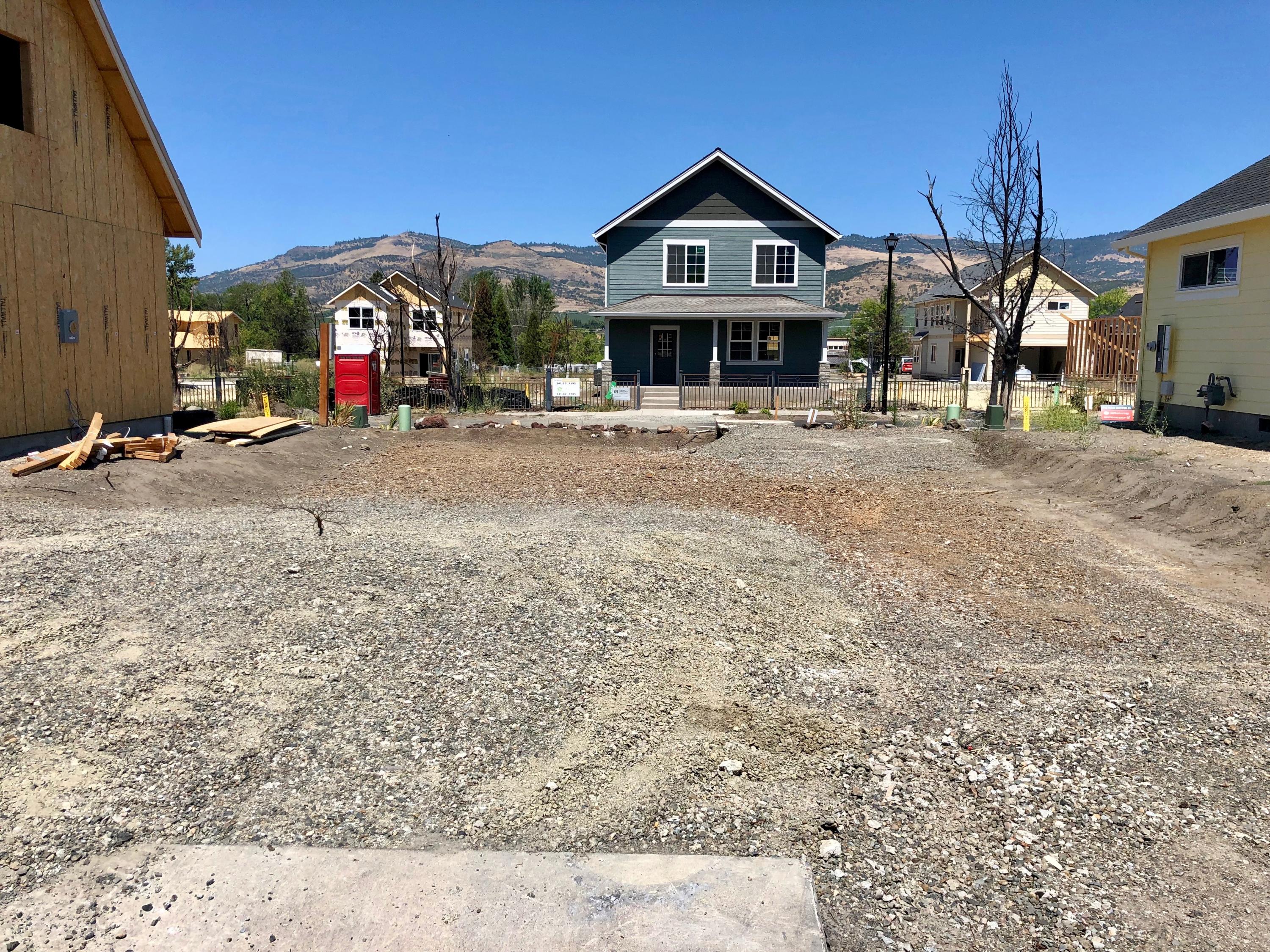 Old Bridge Village - Land